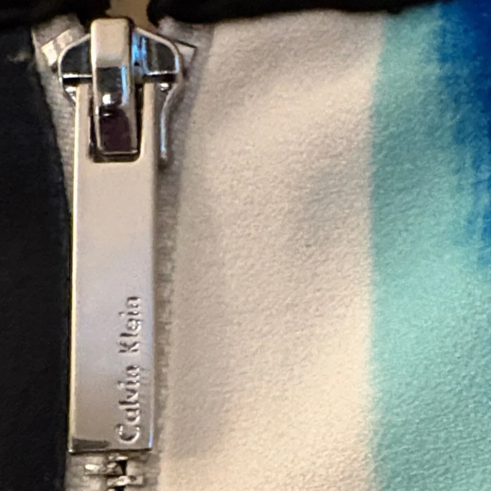 Calvin Klein Abstract Midi Sheath Dress W/Silver Hardware - Picture 8 of 11